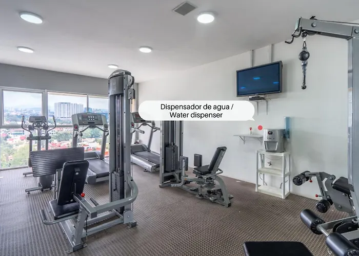 Bed and breakfast Elite 47 Interlomas 3*