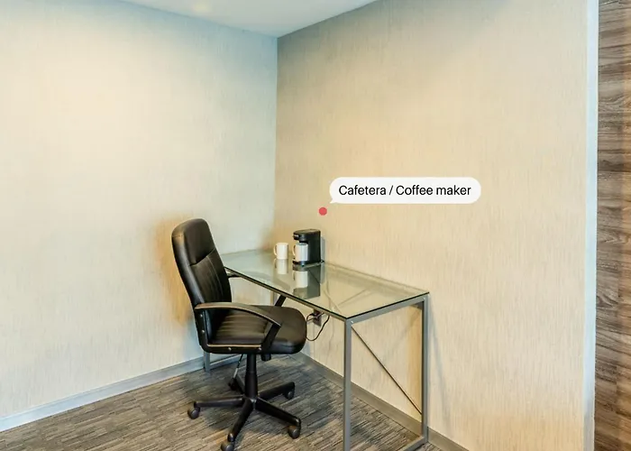 Bed and breakfast Elite 47 Interlomas 3*