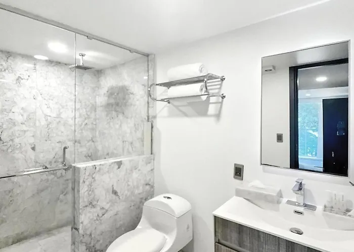 Bed and breakfast Elite 47 Interlomas 3*