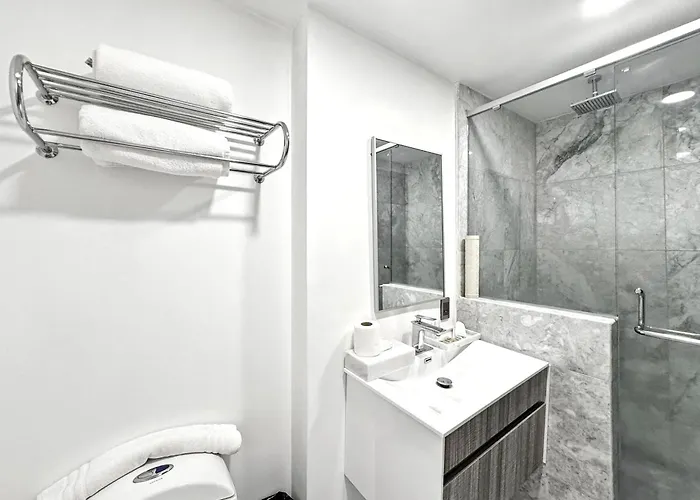 Bed and breakfast Elite 47 Interlomas 3*